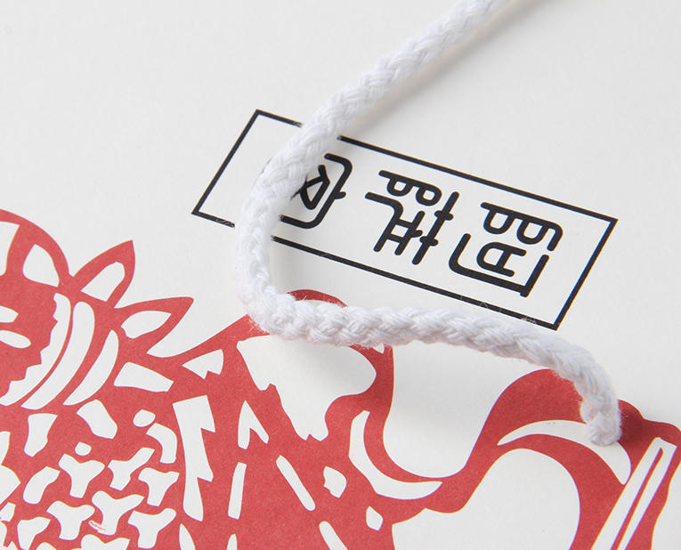 保健品的包裝袋工廠能不能解決金銀油墨脫落？別搞笑啦